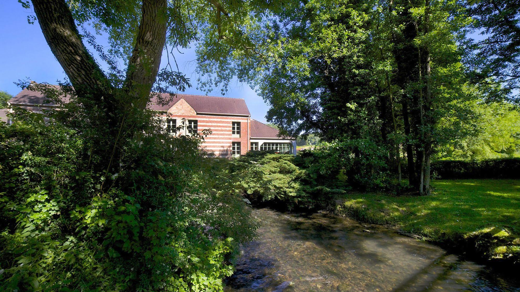 ホテル Moulin De Mombreux Lumbres エクステリア 写真